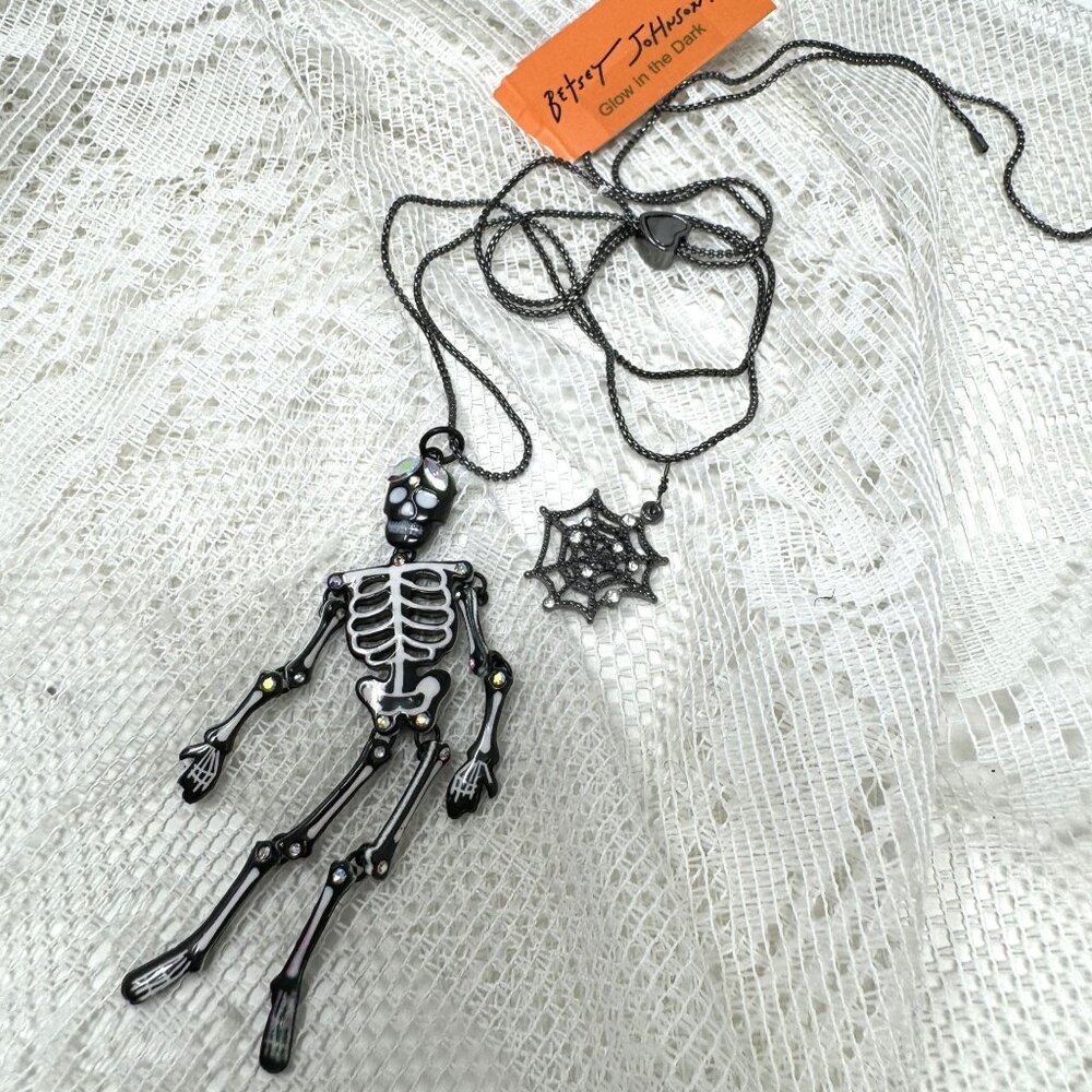 Betsey Johnson Glow In The Dark Skeleton & Spider Web Pendant Necklace - Picture 2 of 8